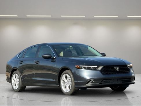 New 2026 Honda Accord LX image 7