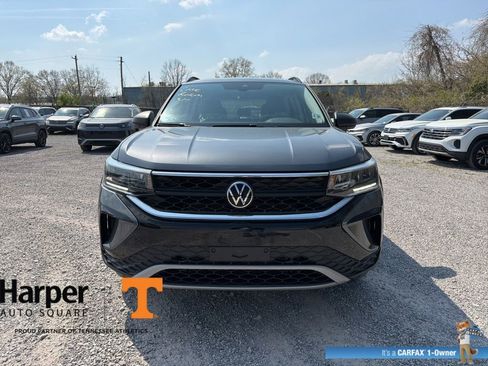 Used 2024 Volkswagen Taos S image 8