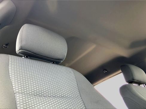 Used 2018 Ford F150 XLT w/ Equipment Group 302A Luxury AWD/4WD image 14