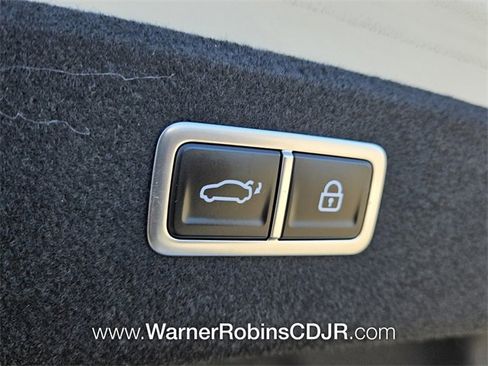 Used 2025 Genesis G80 3.5T Sport Prestige image 14