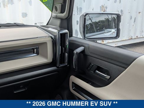 Used 2026 GMC Hummer EV SUV AWD/4WD image 19