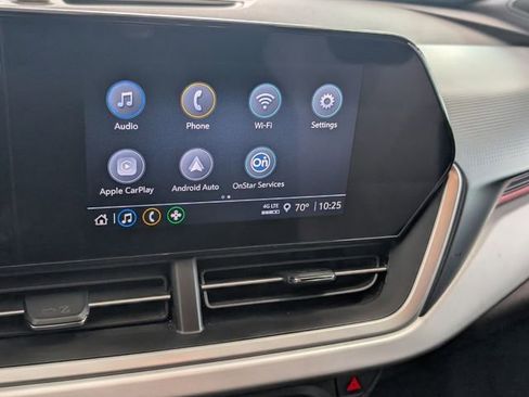 Used 2024 Chevrolet Trax RS w/ Driver Confidence Package image 19