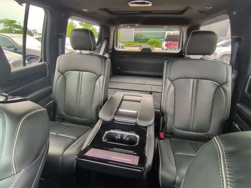 Used 2024 Jeep Grand Wagoneer Series II w/ Quick Order Packagew 28T AWD/4WD image 12