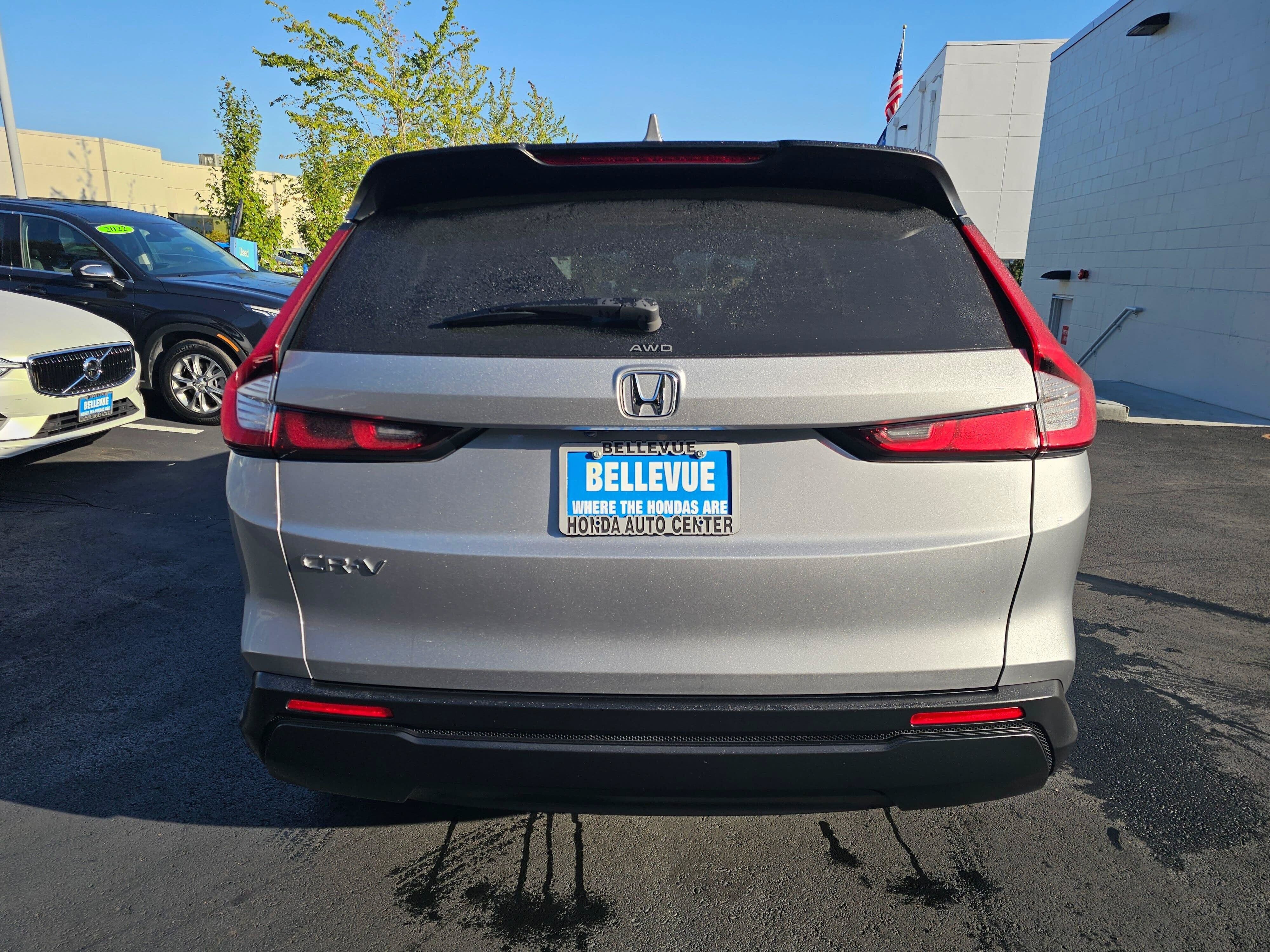 Used 2024 Honda CR-V EX image 6