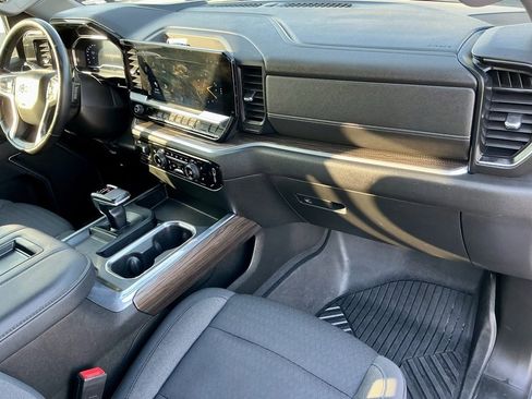 Used 2022 Chevrolet Silverado 1500 RST image 24