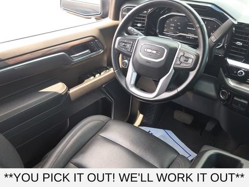 Used 2025 GMC Sierra 1500 SLT AWD/4WD image 26
