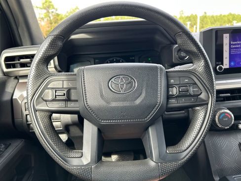 Used 2024 Toyota Tacoma SR5 AWD/4WD image 23