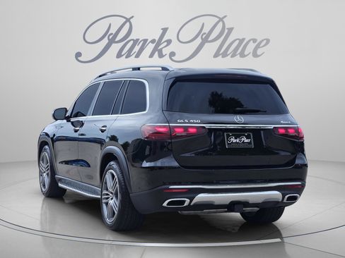 Certified 2026 Mercedes-Benz GLS 450 4MATIC image 3