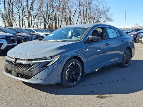 New 2026 Nissan Sentra SR image 3