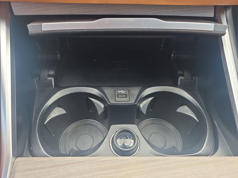 Used 2025 BMW 430i Coupe w/ Convenience Package image 19