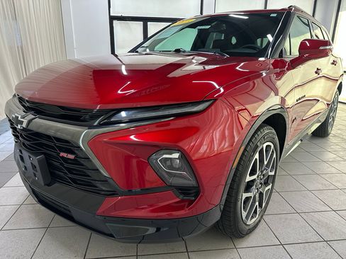Certified 2025 Chevrolet Blazer RS w/ Enhanced Convenience Package image 11