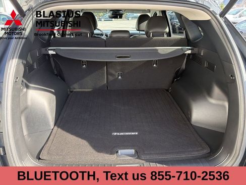 Used 2023 Hyundai Tucson SEL w/ Convenience Package image 9