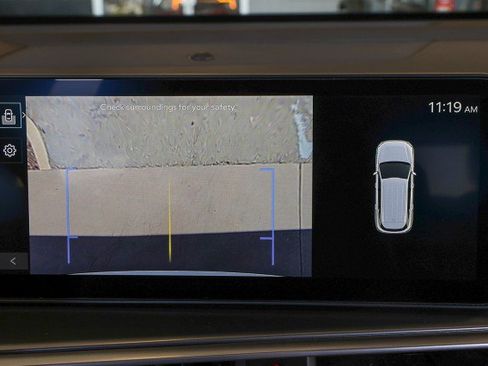 Used 2025 Kia Sorento S w/ Panoramic Sunroof Package FWD image 17