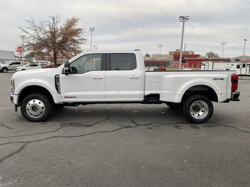 New 2026 Ford F450 XLT w/ XLT Premium Package image 3