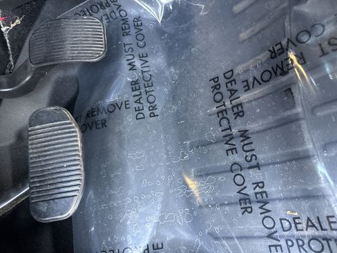 Used 2021 Ford F150 Lariat w/ Equipment Group 502A High image 26