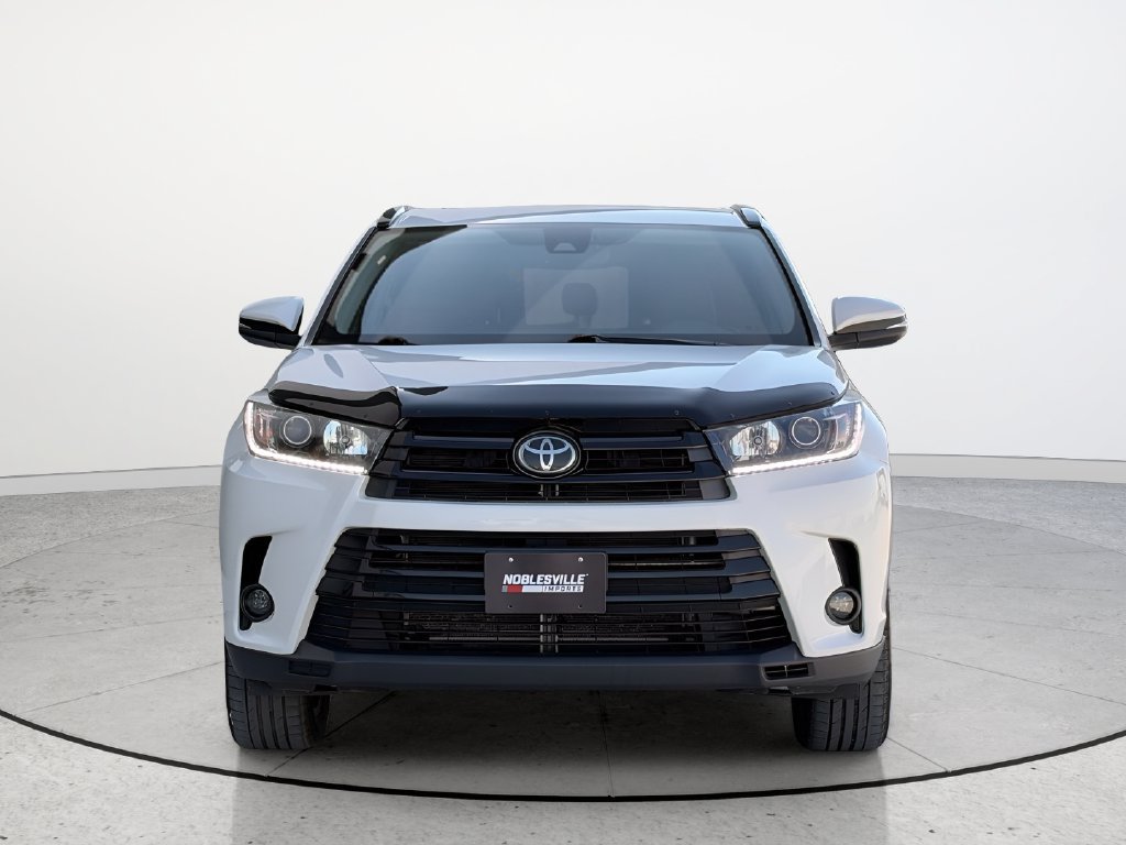 Used 2019 Toyota Highlander XLE AWD/4WD image 6