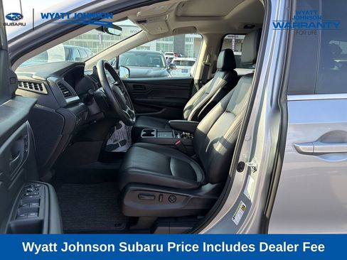 Used 2025 Honda Odyssey EX-L image 19