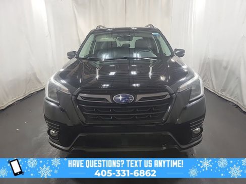 Used 2023 Subaru Forester Limited w/ Popular Package #3 image 7