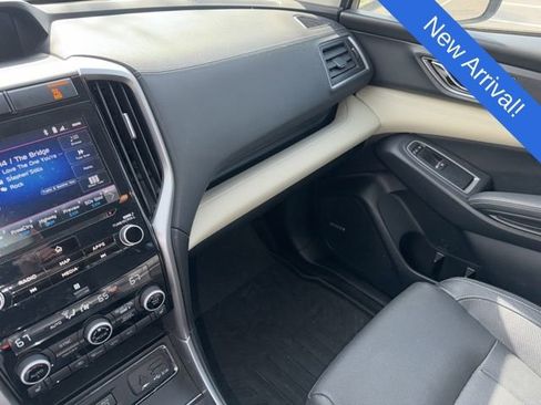 Used 2019 Subaru Ascent Limited image 4