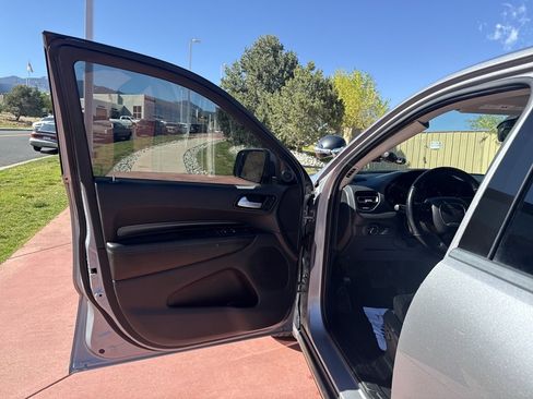 Used 2021 Dodge Durango AWD w/ Skid Plate Group image 9