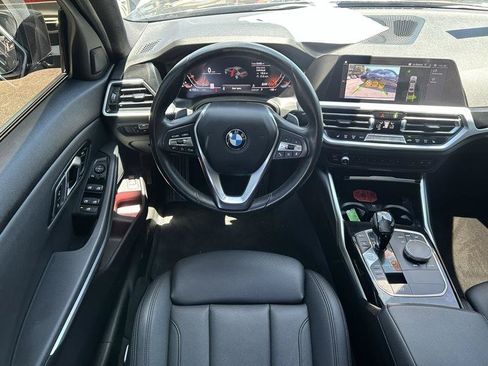Used 2019 BMW 330i Sedan w/ Convenience Package RWD image 9