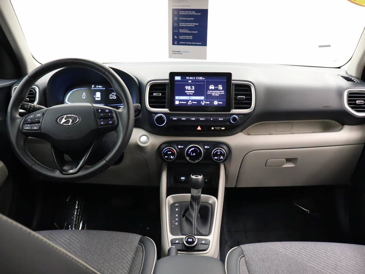 Used 2026 Hyundai Venue SEL FWD image 14