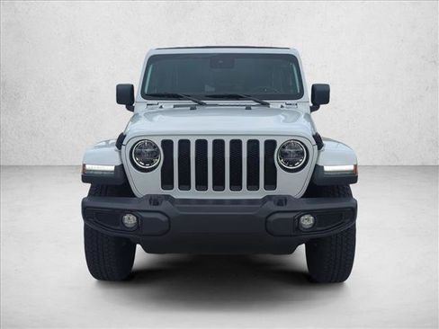 Used 2021 Jeep Wrangler Unlimited Sahara image 2
