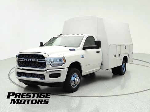 Used 2021 RAM 3500 2WD Regular Cab DRW image 3