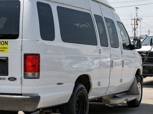 Used 2013 Ford E-350 and Econoline 350 Extended Super Duty w/ PWR Group image 11