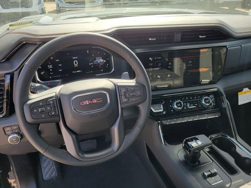 New 2026 GMC Sierra 1500 AT4 w/ AT4 Premium Package image 15