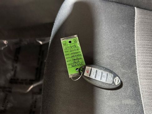 Used 2024 Nissan Altima 2.5 SV FWD image 28