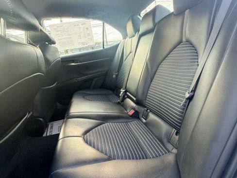 Used 2023 Toyota Camry SE FWD image 10