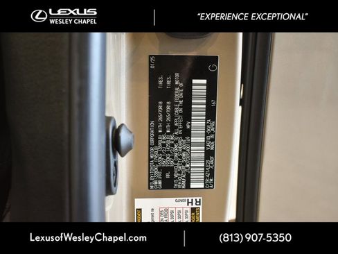 Used 2025 Lexus LX 700h Overtrail image 13