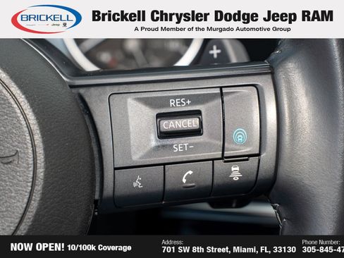 Used 2024 Nissan Pathfinder SV image 32