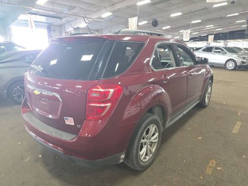 Used 2017 Chevrolet Equinox LT w/ Convenience Package image 3
