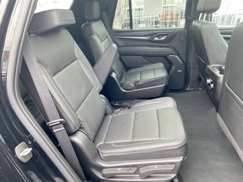 Used 2022 GMC Yukon Denali AWD/4WD image 27