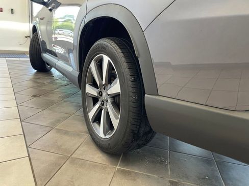 Used 2025 Honda Pilot Touring image 20