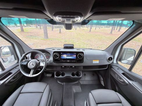 New 2026 Mercedes-Benz Sprinter 2500 image 2