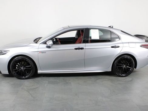 Used 2022 Toyota Camry XSE w/ Navigation Package FWD image 11