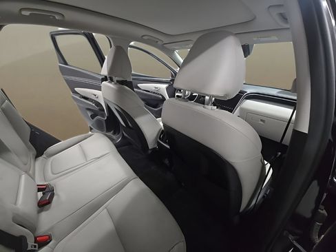 Used 2024 Hyundai Tucson Limited AWD/4WD image 22