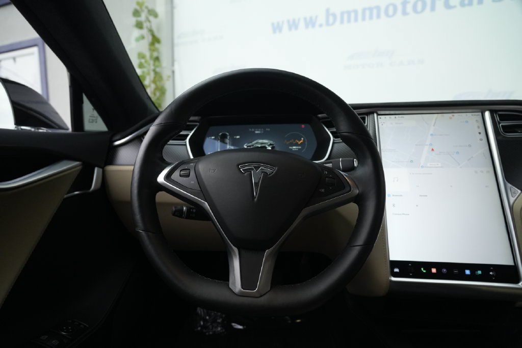 Used 2017 Tesla Model S 90D AWD/4WD image 38