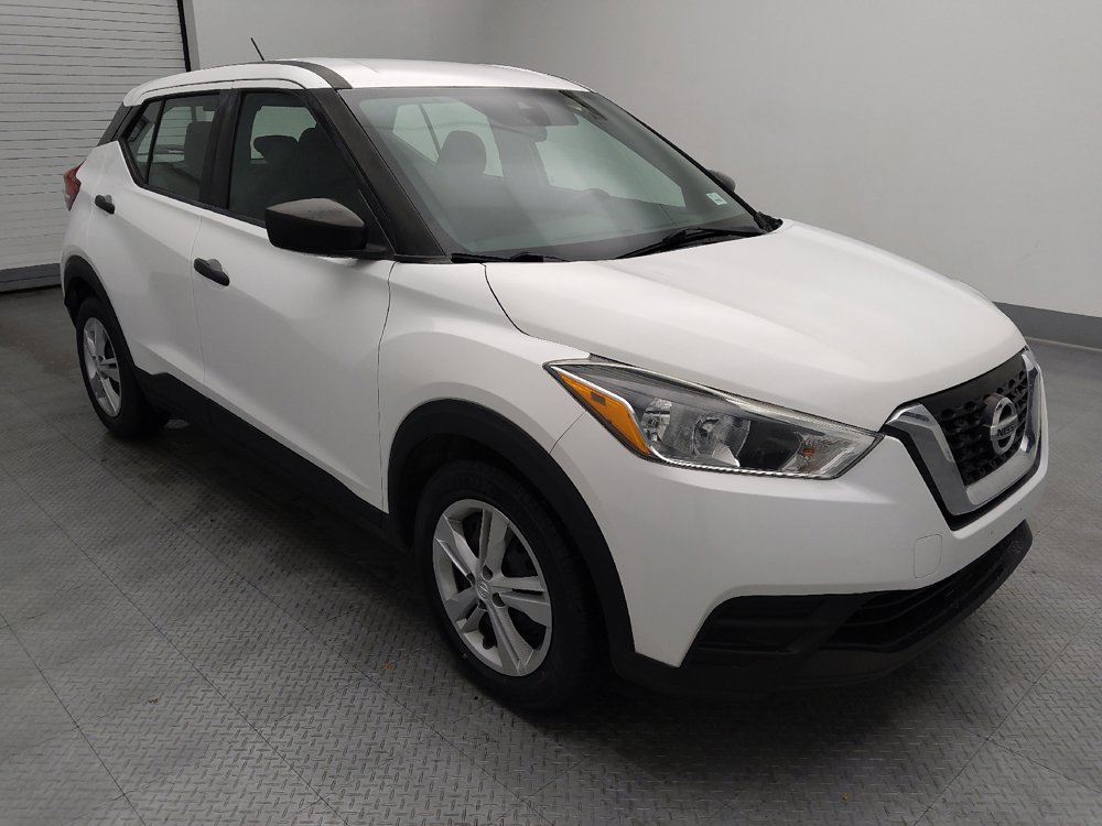 Used 2020 Nissan Kicks S FWD image 13