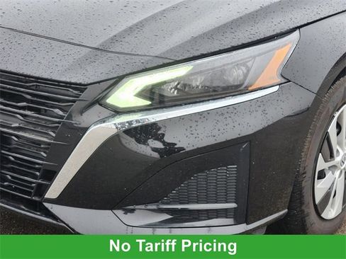 Certified 2025 Nissan Altima 2.5 S image 8