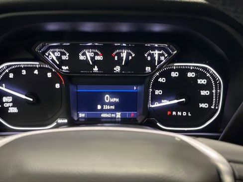 Used 2022 GMC Sierra 1500 Elevation image 16