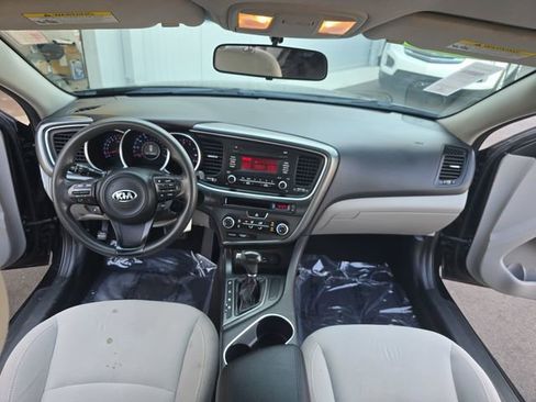 Used 2015 Kia Optima LX FWD image 14