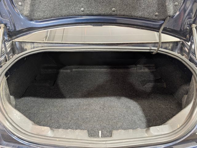 Used 2012 Chevrolet Camaro LS RWD image 10