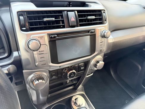 Used 2016 Toyota 4Runner 4WD image 22