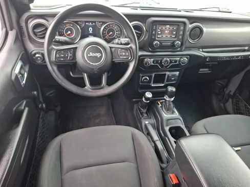 Used 2021 Jeep Wrangler Unlimited Sport AWD/4WD image 11