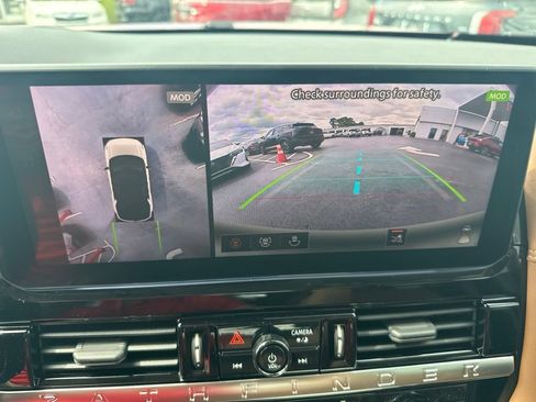 New 2026 Nissan Pathfinder Platinum w/ Cargo Package AWD/4WD image 27