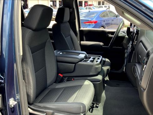 Used 2022 Chevrolet Silverado 1500 Custom image 9